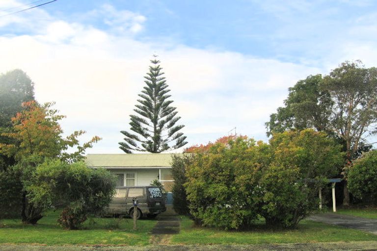 Photo of property in 3 Repo Street, Paraparaumu, 5032