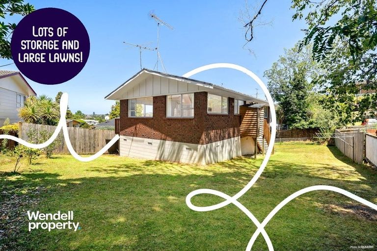 Photo of property in 2/12 Newstead Avenue, Browns Bay, Auckland, 0632