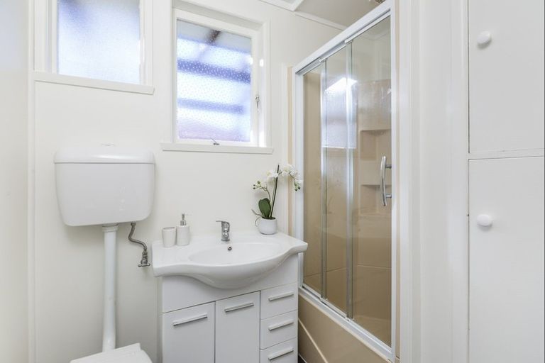 Photo of property in 29 Elizabeth Street, Orewa, 0931