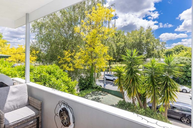 Photo of property in 9 Seddon Road, Frankton, Hamilton, 3204