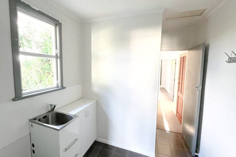 Photo of property in 19 Scott Street, Tuatapere, 9620