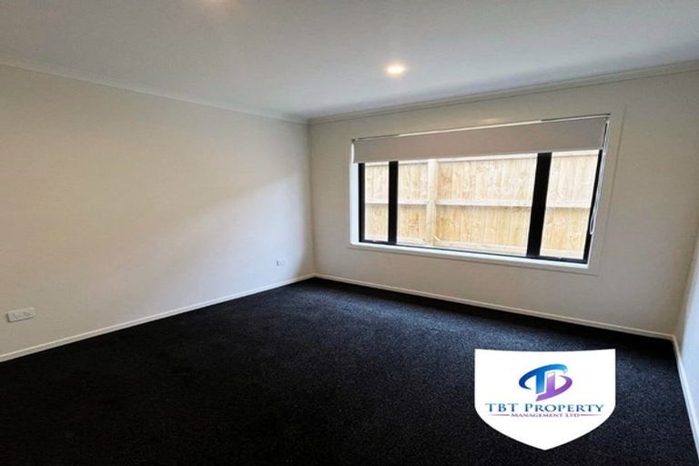 Photo of property in 20 Yulia Road, Flat Bush, Auckland, 2016