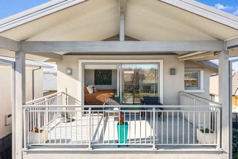 Photo of property in 4 Solander Road, Pegasus, 7612