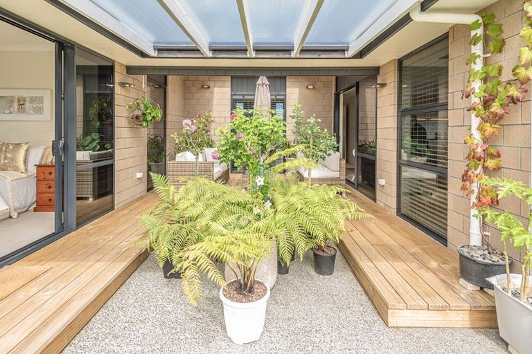 Photo of property in 45 Golf Vue Place, Castlecliff, Whanganui, 4501