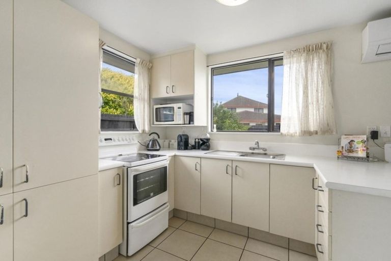 Photo of property in 1/27 Aberfoyle Place, Parklands, Christchurch, 8083
