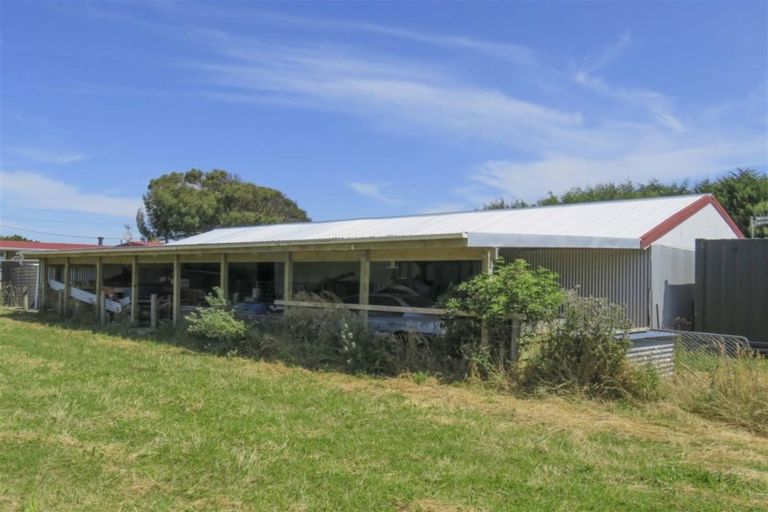 Photo of property in 35 Bay View Road, Woodend, Invercargill, 9877