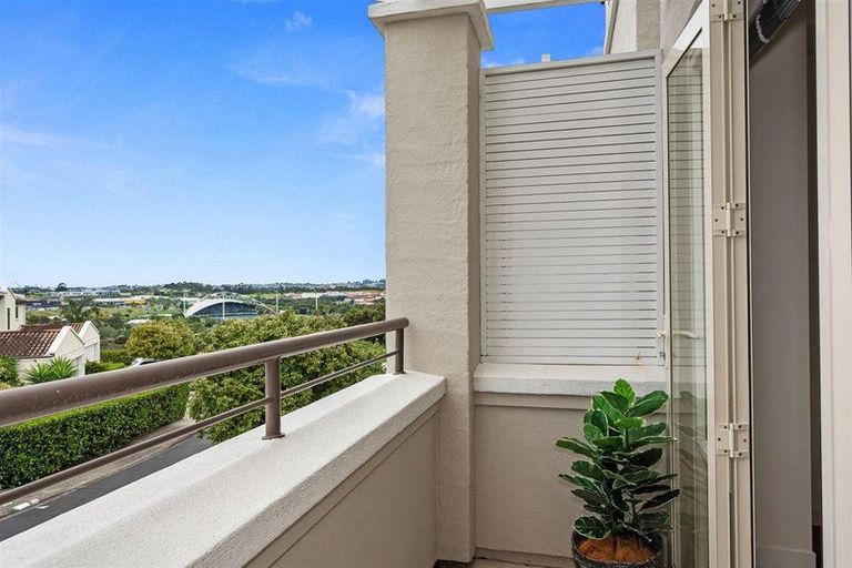 Photo of property in 42/140 Gills Road, Albany Heights, Auckland, 0632