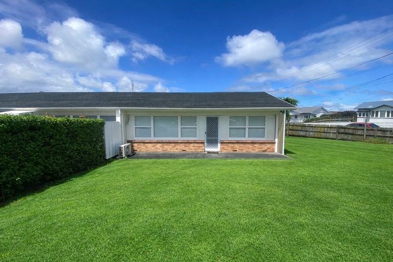 Photo of property in 1/41 Wood Street, Papakura, 2110