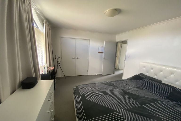 Photo of property in St Claire Village, 34/172 Mcleod Road, Te Atatu South, Auckland, 0610