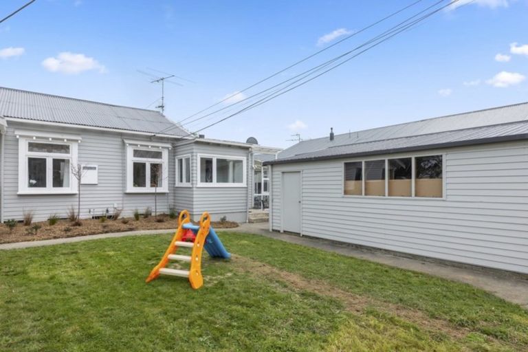Photo of property in 1a Miro Street, Woburn, Lower Hutt, 5010