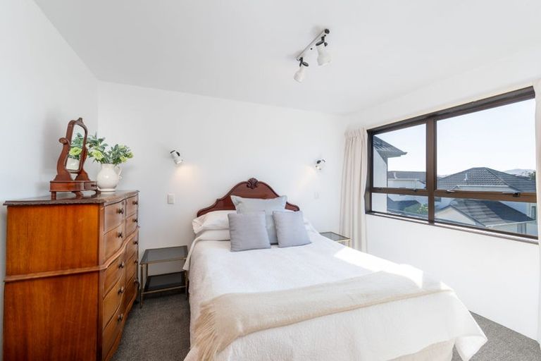 Photo of property in 22 Tamahine Street, Maupuia, Wellington, 6022