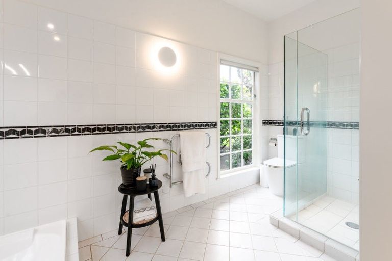 Photo of property in 11 Clark Street, Khandallah, Wellington, 6035