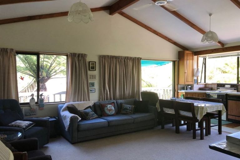 Photo of property in 33 Rata Street, Duncan Bay, Tennyson Inlet, 7195