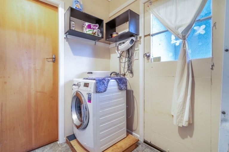 Photo of property in 17 Nevis Crescent, Grasmere, Invercargill, 9810