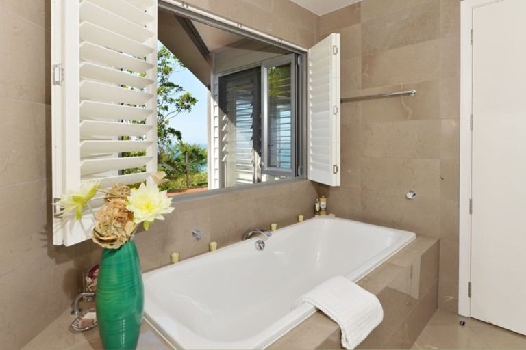 Photo of property in 37 Russell Heights, Russell, 0202