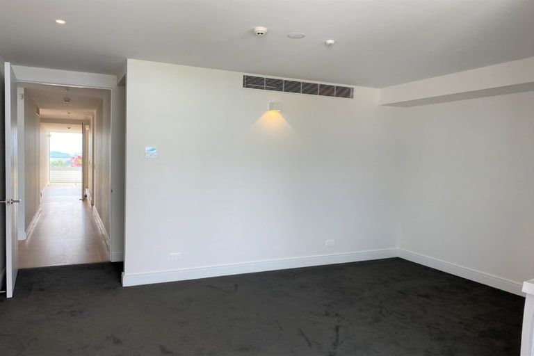 Photo of property in 302/15 Rawene Road, Birkenhead, Auckland, 0626