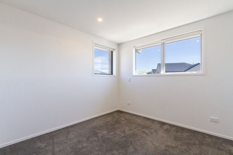 Photo of property in 1/5 Matata Place, Dallington, Christchurch, 8061
