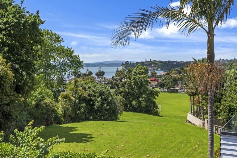 Photo of property in 2/188 Clovelly Road, Bucklands Beach, Auckland, 2012