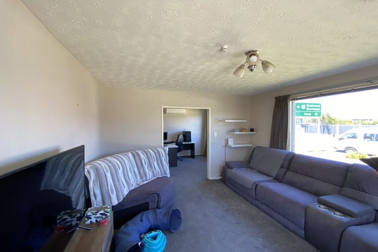 Photo of property in 1/174 Sawyers Arms Road, Bishopdale, Christchurch, 8053