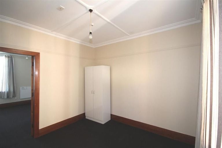 Photo of property in 17 Tomahawk Road, Andersons Bay, Dunedin, 9013