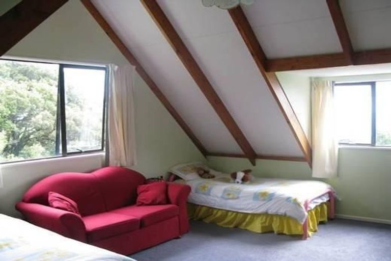 Photo of property in 30 Stanton Crescent, Karoro, Greymouth, 7805