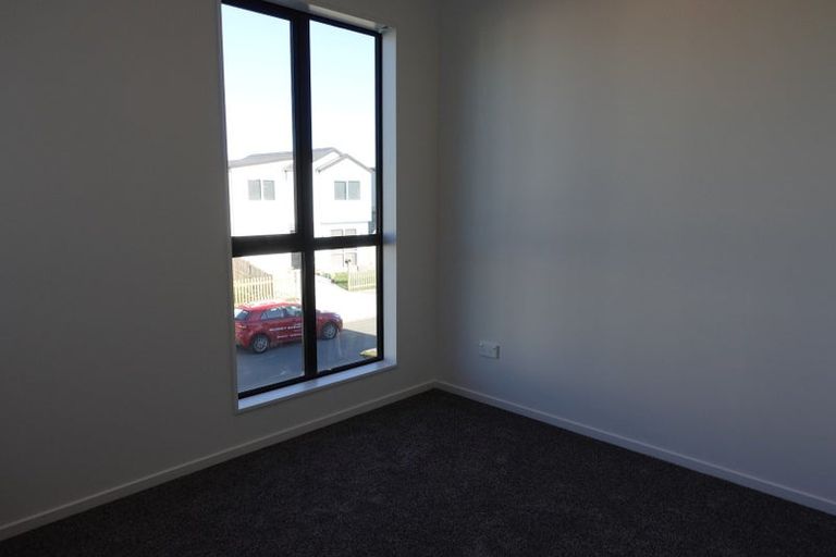 Photo of property in 7 Tumu Road, Papakura, 2110