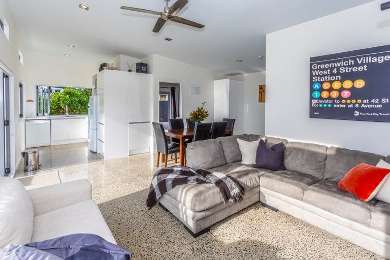 Photo of property in 303a Achilles Avenue, Whangamata, 3620