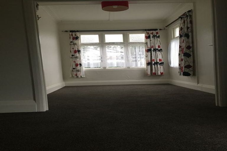 Photo of property in 22 Short Street, Solway, Masterton, 5810