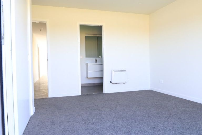 Photo of property in Northlake, 30 Lindis Road, Wanaka, 9305
