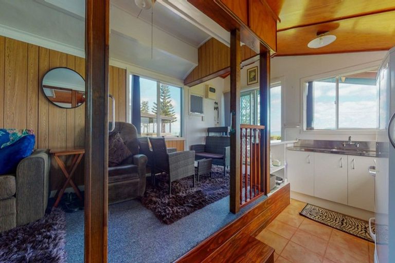 Photo of property in 949 Thames Coast Sh25 Road, Te Mata, Thames, 3575