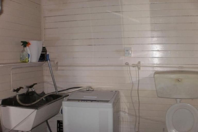 Photo of property in 84 Shiel Street, Reefton, 7830