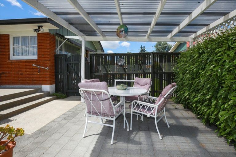 Photo of property in 25 Chedworth Avenue, Chedworth, Hamilton, 3210