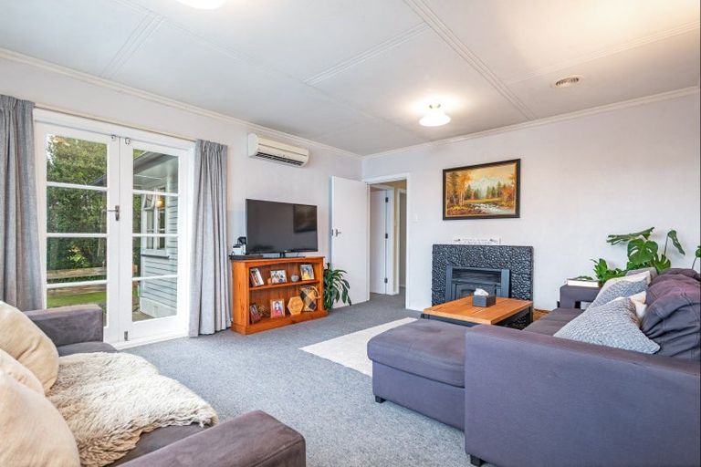 Photo of property in 14 Ranfurly Road, Pahiatua, 4984
