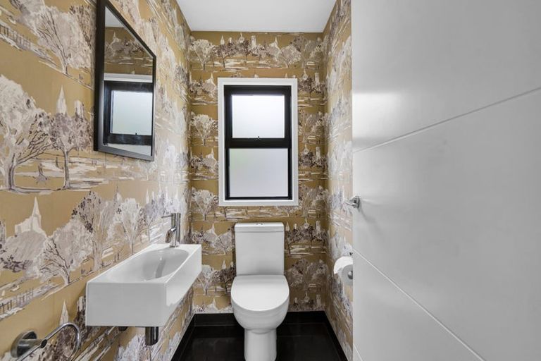 Photo of property in 43 Nugent Street, Bell Block, New Plymouth, 4312