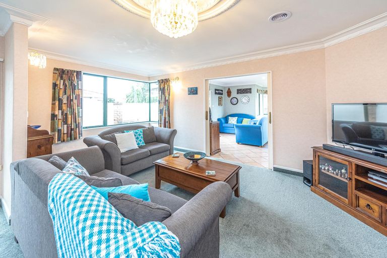 Photo of property in 31 Kakaho Drive, Tawhero, Whanganui, 4501