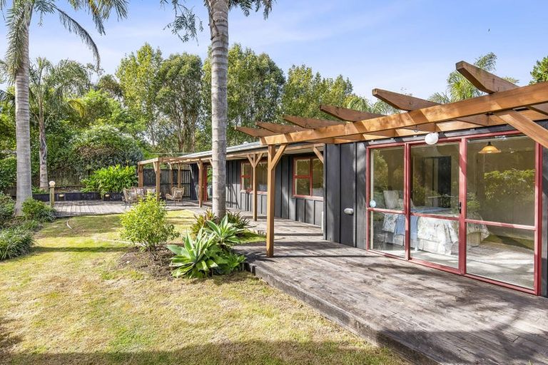 Photo of property in 31 Te Hapua Road, Te Horo, Otaki, 5581