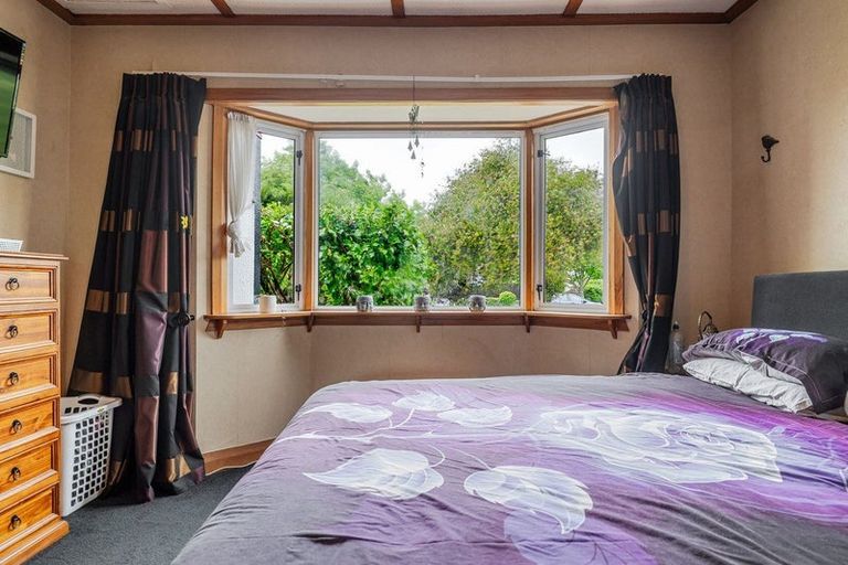 Photo of property in 12 Carthew Street, Feilding, 4702