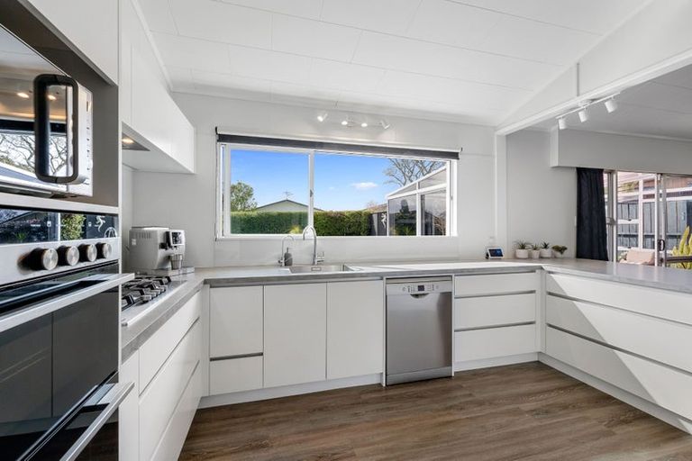 Photo of property in 5a Wesley Avenue, Frankleigh Park, New Plymouth, 4310