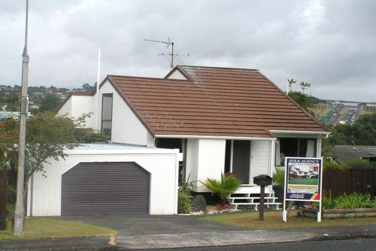 Photo of property in 54 Kennedy Avenue, Forrest Hill, Auckland, 0620