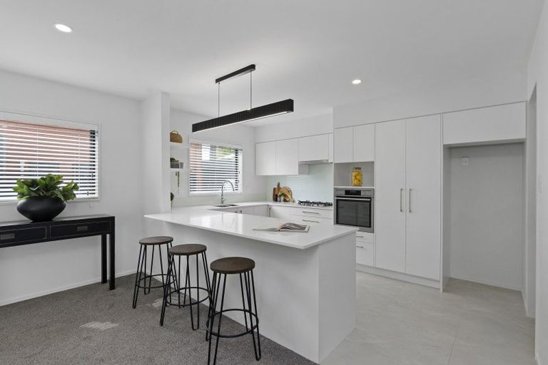 Photo of property in 5 Haineswood Lane, Sockburn, Christchurch, 8042