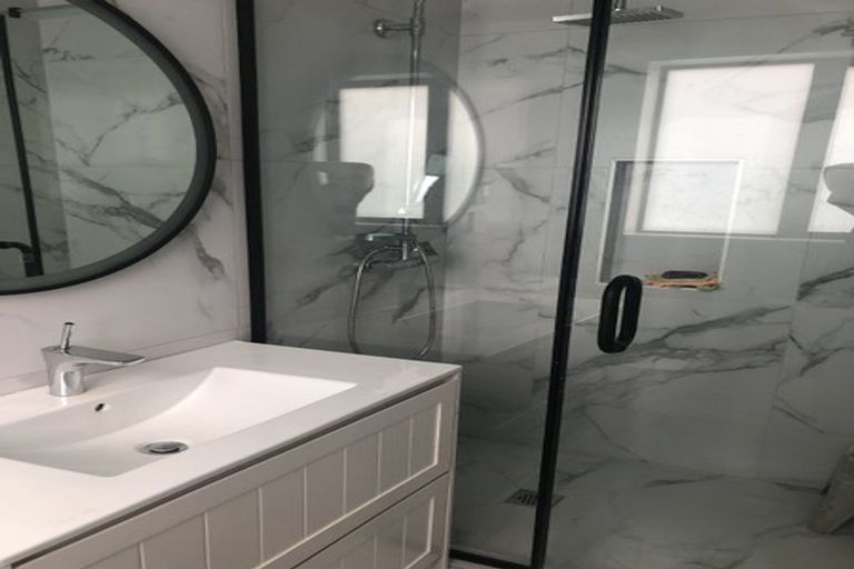 Photo of property in 13 Drumaness Road, Flat Bush, Auckland, 2019