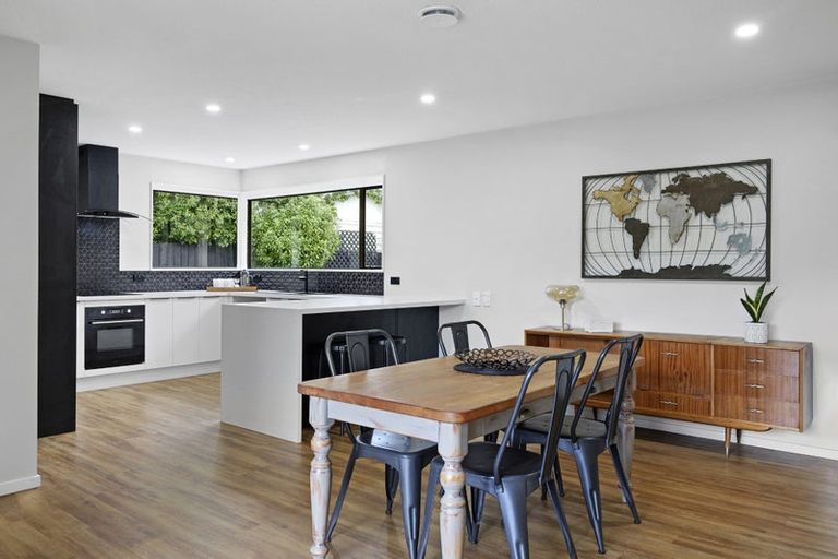 Photo of property in 2/28a Studholme Street, Somerfield, Christchurch, 8024