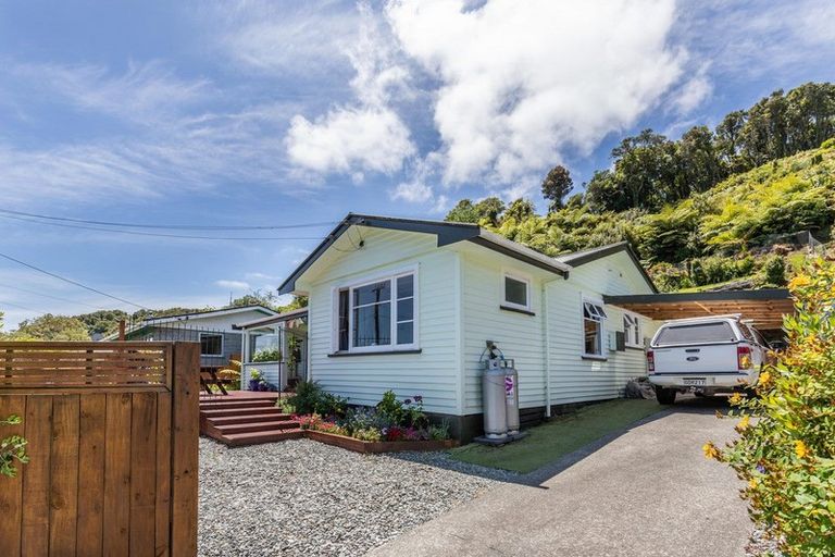 Photo of property in 115 Marsden Road, Greymouth, 7805