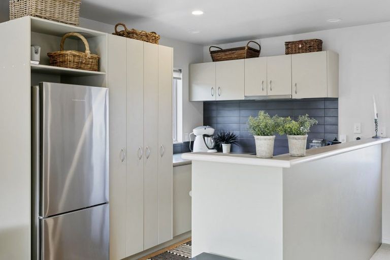 Photo of property in 9/208 Lake Terrace, Hilltop, Taupo, 3330