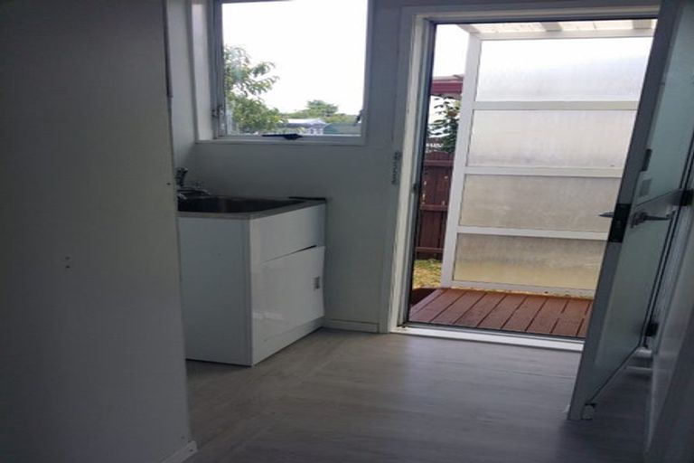 Photo of property in 1/20 Trimdon Street, Randwick Park, Auckland, 2105