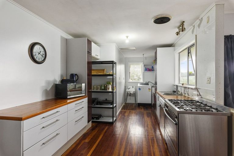 Photo of property in 51 Power Street, Levin, 5510