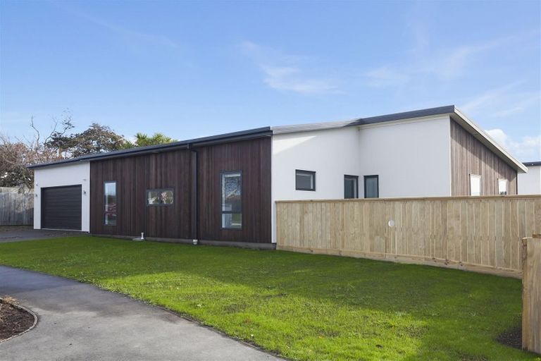 Photo of property in 21a Kingsbridge West, Burwood, Christchurch, 8083