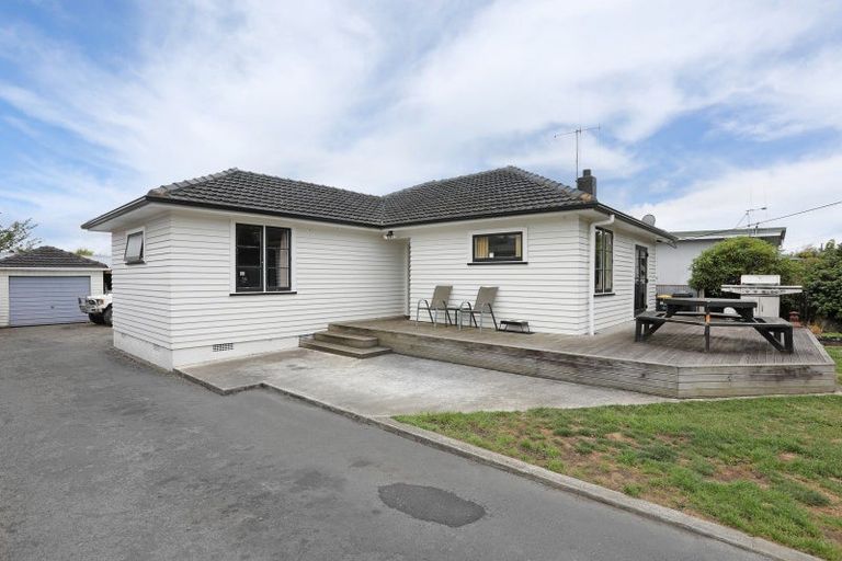 Photo of property in 12 Pharazyn Street, Feilding, 4702