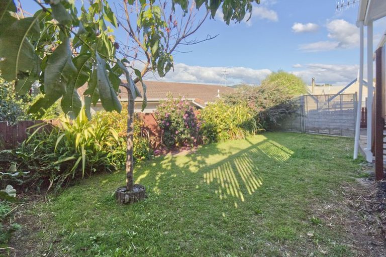 Photo of property in 32b Ranginui Road, Welcome Bay, Tauranga, 3112