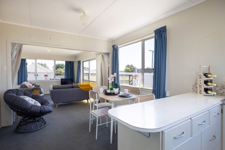 Photo of property in 14 Mcnaughton Street, Waitara, 4320